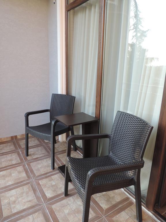 Tamara Apartment Takaishvili 3 Batumi Exterior foto